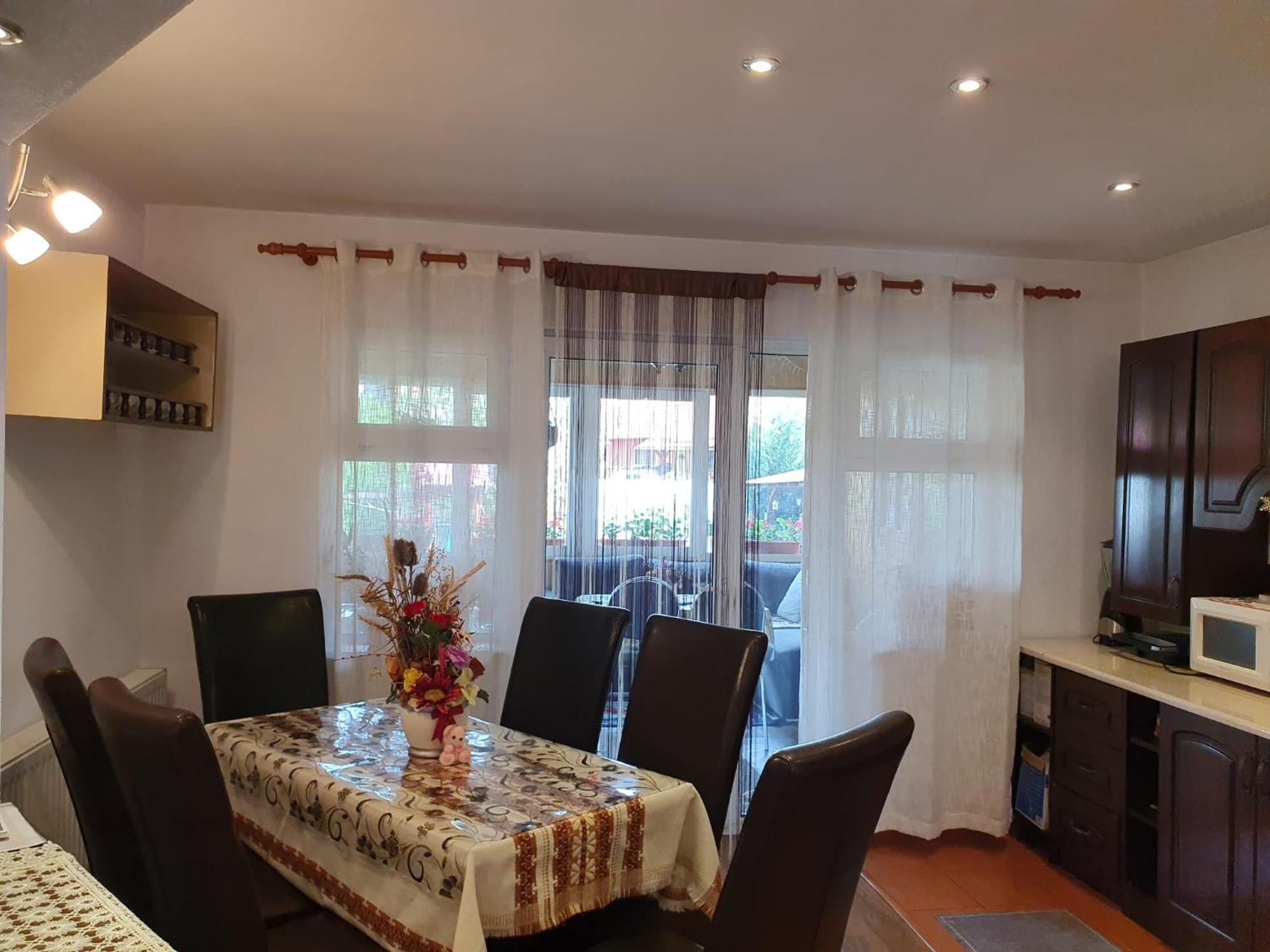 Edelweiss Ilinca Apartment Zarnesti Ngoại thất bức ảnh